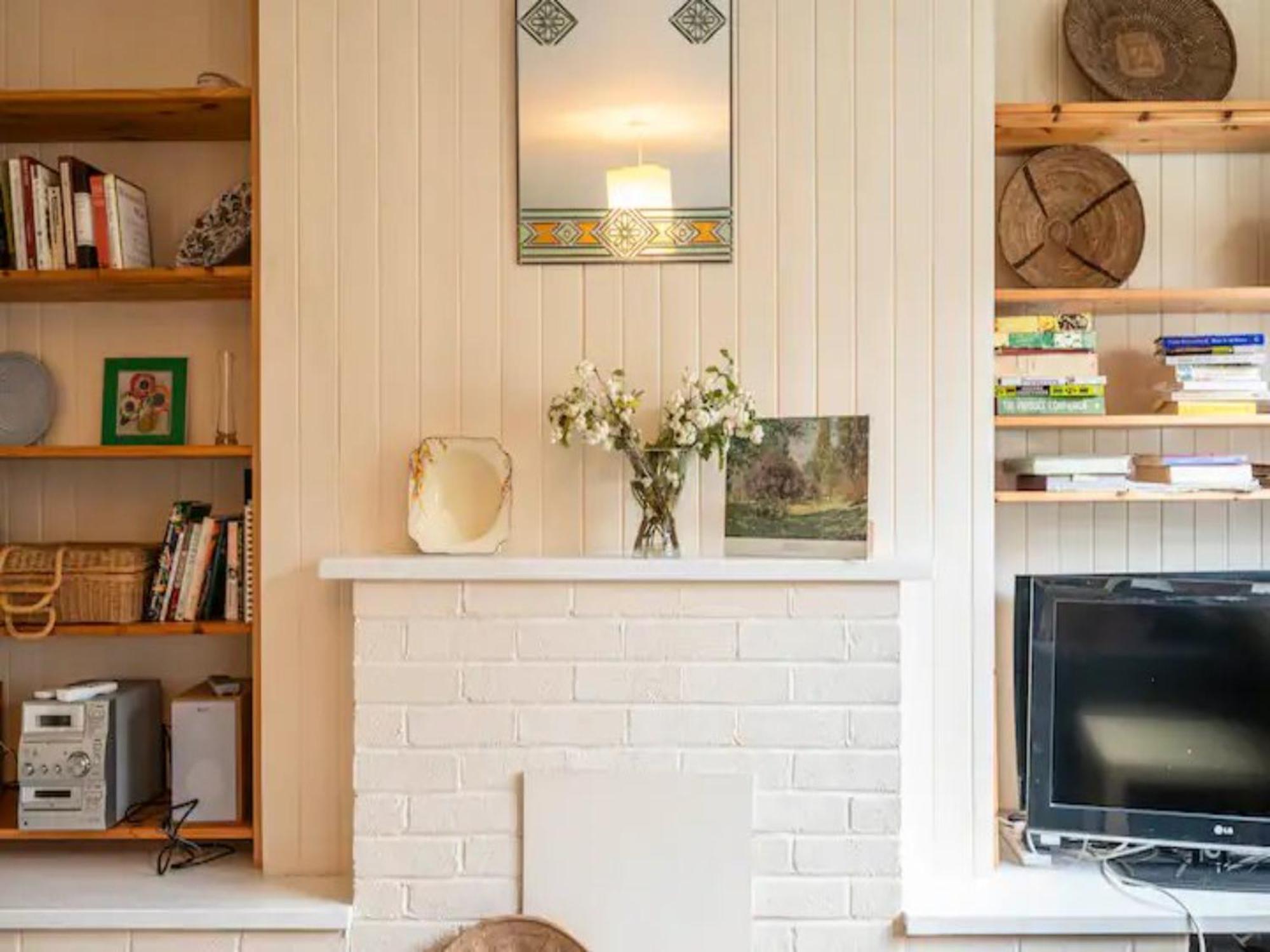 Pass The Keys Spacious 2bed Flat Camberwell * Londra